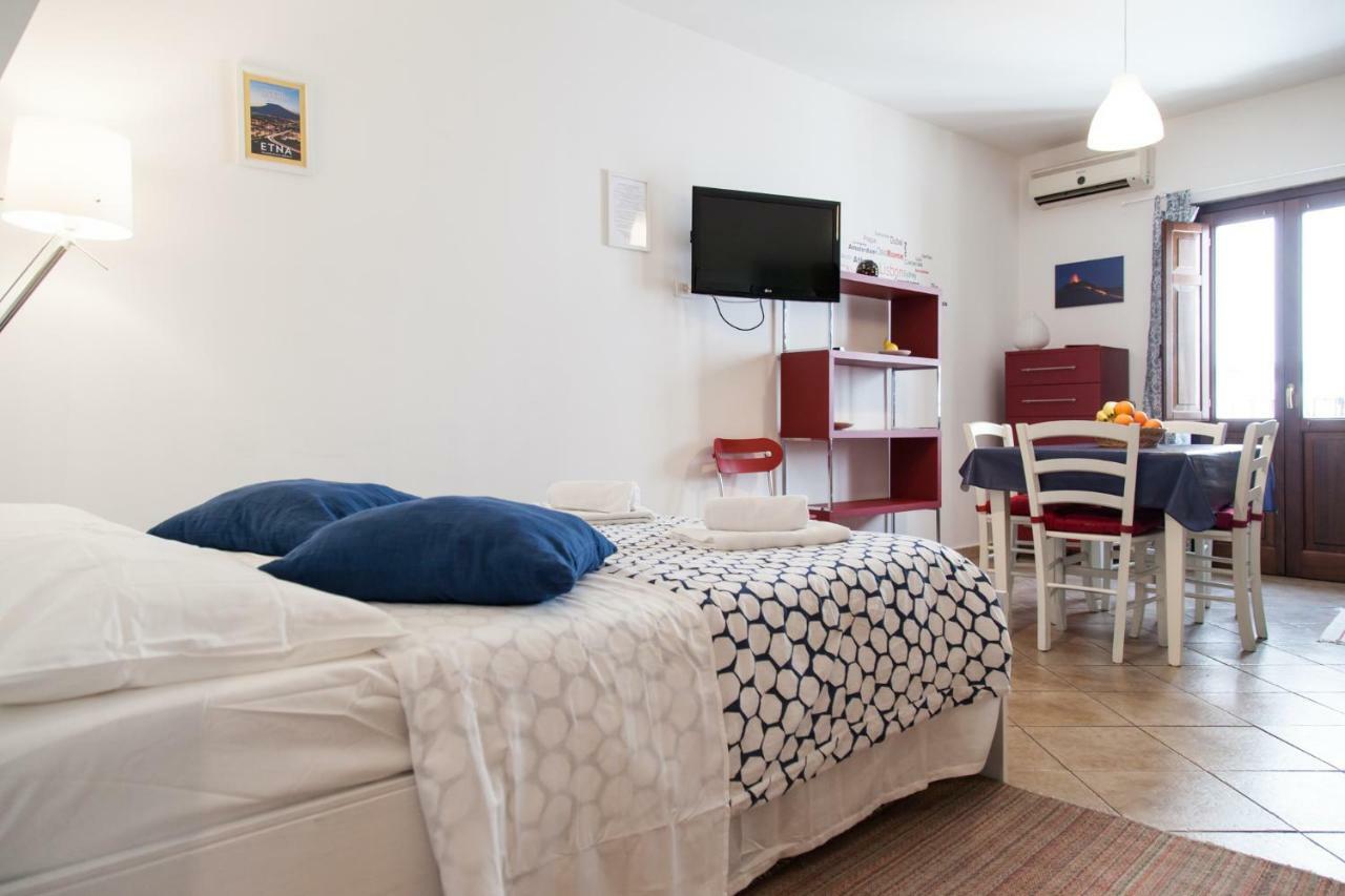 Apartmán Monolocale Il Tindaro Katánie Exteriér fotografie